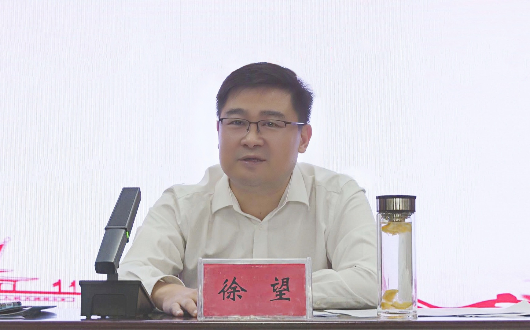 正在上传...