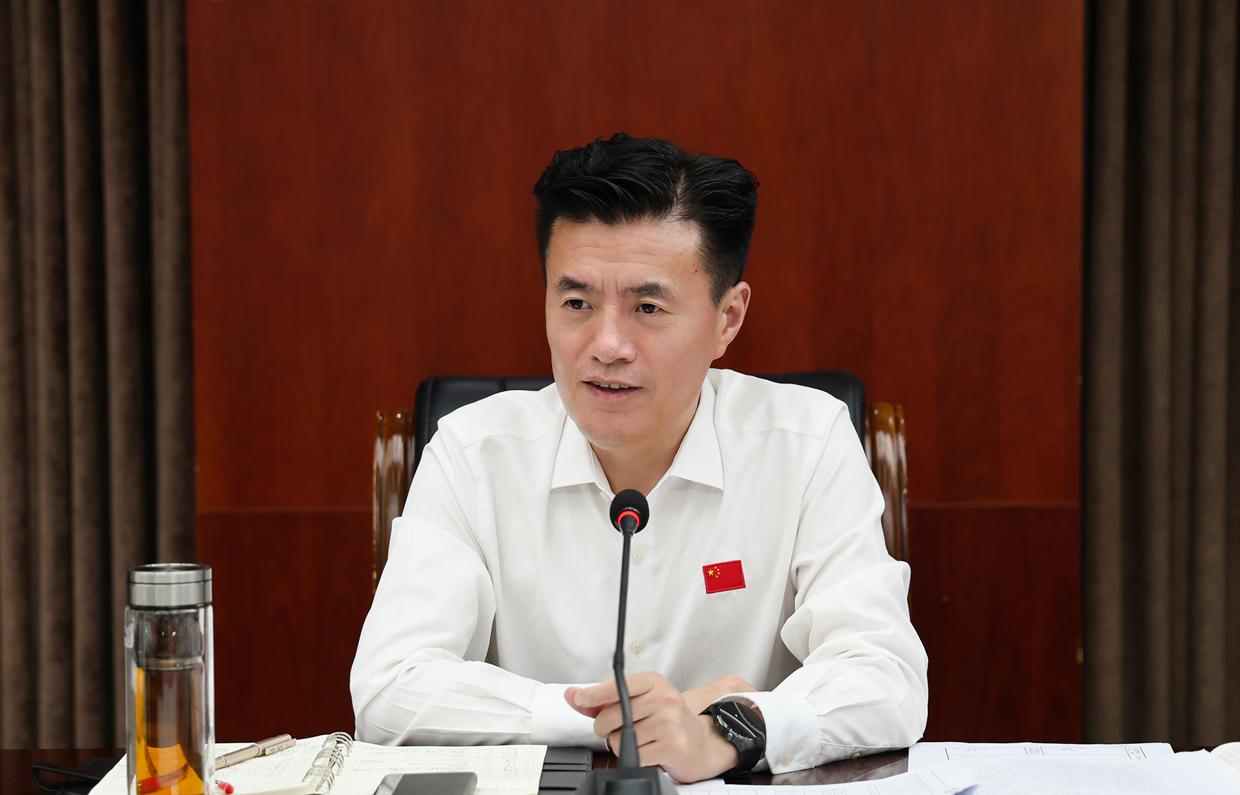 正在上传...